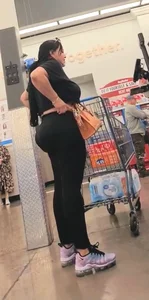(OC) Mature Mexican Massive Tits n BBL w/ Underboob