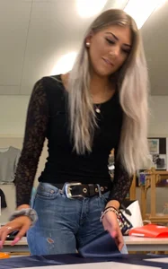 Hot And Slim Candid Blonde in Tight Jeans, Creepshot in College Classroom