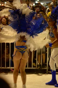 Sexy lady with a nice ass dressed up while dancing