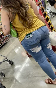 Chunky girls with big asses in tight blue jeans