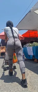 Stunning skinny butt with tight leggings showing VTL