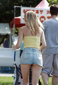 Skirt Milf