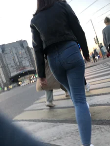 Hot Candid Butt And Legs in Tight Blue Jeans on a Crosswalk Street Creepshots Collection