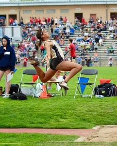 Candid track girls and runner