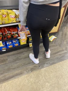 Safeway blondie