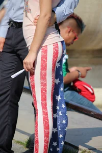 Girl out in USA leggings with decent ass