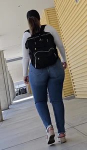 University PAWG Snow Bunny (OC)