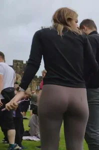 Stunning girl with a fabulous ass in light brown leggings, my best capture yet