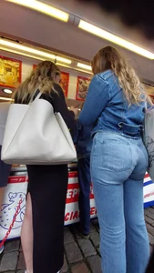 The Blonde Tight Pants Immersion
