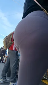 Perrazo culazo morena mexicana VPL