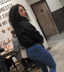 Two cute chicks in tight jeans at kfc and bk