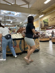 College freshman Latina VPL