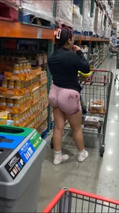 CAKED UP LATINAS IN SHORTS+VID