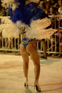Sexy lady with a nice ass dressed up while dancing