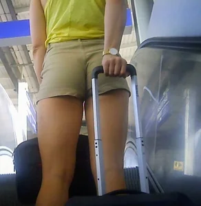 Hot ass Subway station(SpyCam)