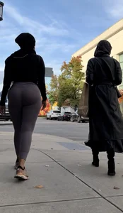 Hijabi Ass in leggings (OC)