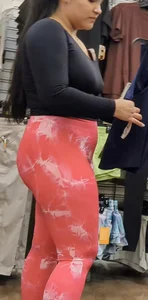 Latina Slut In Spandex!