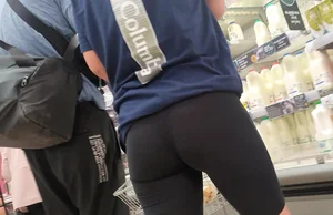Sweaty ass straight from the gym