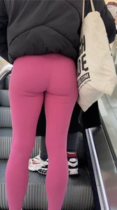Hot pink leggings in the mall