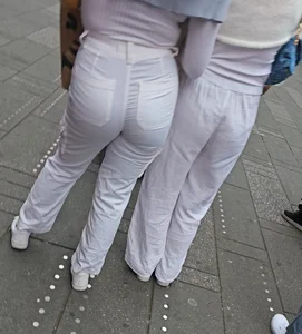 2 Friends, Times Square Ass