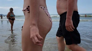 Brazillian beach creepshots, huge gallery of candid girls in swimsuits