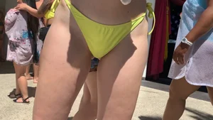 Yellow bikini (Not Oc)