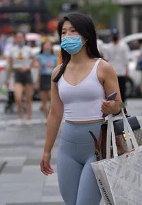 Asian round butt grey leggings (NOT OC)
