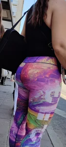 Fat ass tight in leggings until it bursts