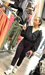 Petite bubble butt Latina
