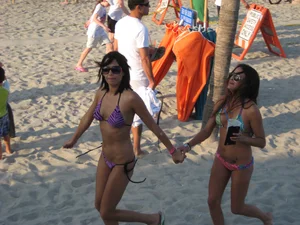 Mix of candid girls at the beach and in bikinis