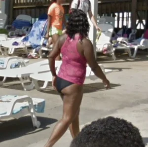 Waterpark MILFs 5