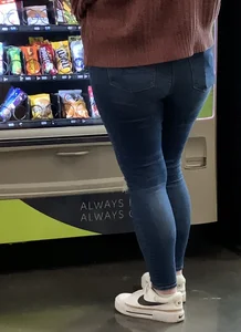 Ass Bending Over In Front Of Vending Machine (OC)