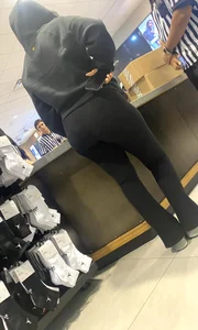 Thick ass in leggings
