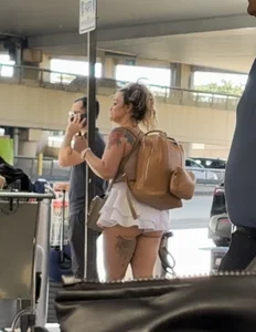 Tatted / Pawg showing ass in skirt for everyone to see (OC)
