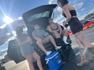 Sam hunt concert pt 1 (oc)