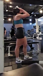 Juicy Babe at the Gym