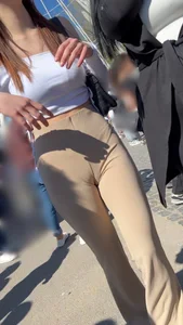 Tight pants - cameltoe