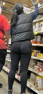 Tight booty Asian chic in black‼️