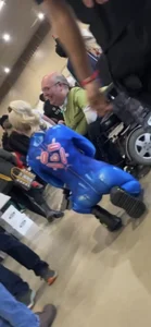 REALLY TIGHT blonde babe in samus cosplay!
