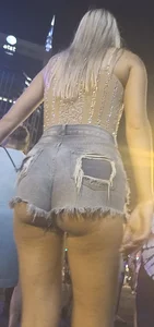 Nashville Ass 1: amazing blonde in short cut off jean shorts
