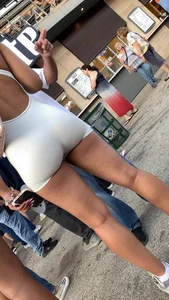 Ebony Bubbles At The Fest