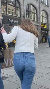 Tight jeans walking in the streets of Oslo