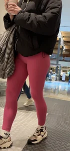 Hot pink leggings in the mall