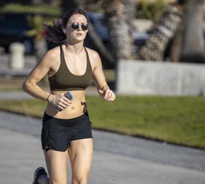 Amazingly hot candid sweaty girls jogging creepshots