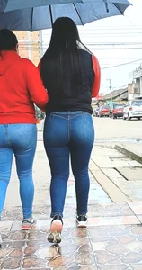 Culona en jeans lisos mamasita