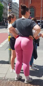 Thick fat German ass in pink leggings (OC, pics)