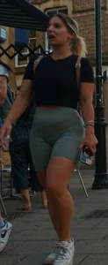 Hot stocky ladies in tight shorts and jeans on the street