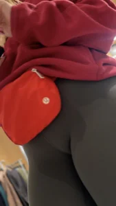 Thick Blonde Lululemon Pawg Employee with a fat cameltoe