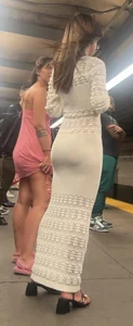 Bubble booty in tight white dress (OC)