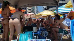 Brazillian beach creepshots, huge gallery of candid girls in swimsuits